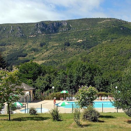 Vvf Les Cevennes Hotel Bedoues ภายนอก รูปภาพ