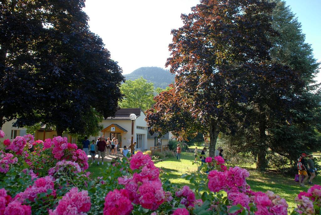 Vvf Les Cevennes Hotel Bedoues ภายนอก รูปภาพ