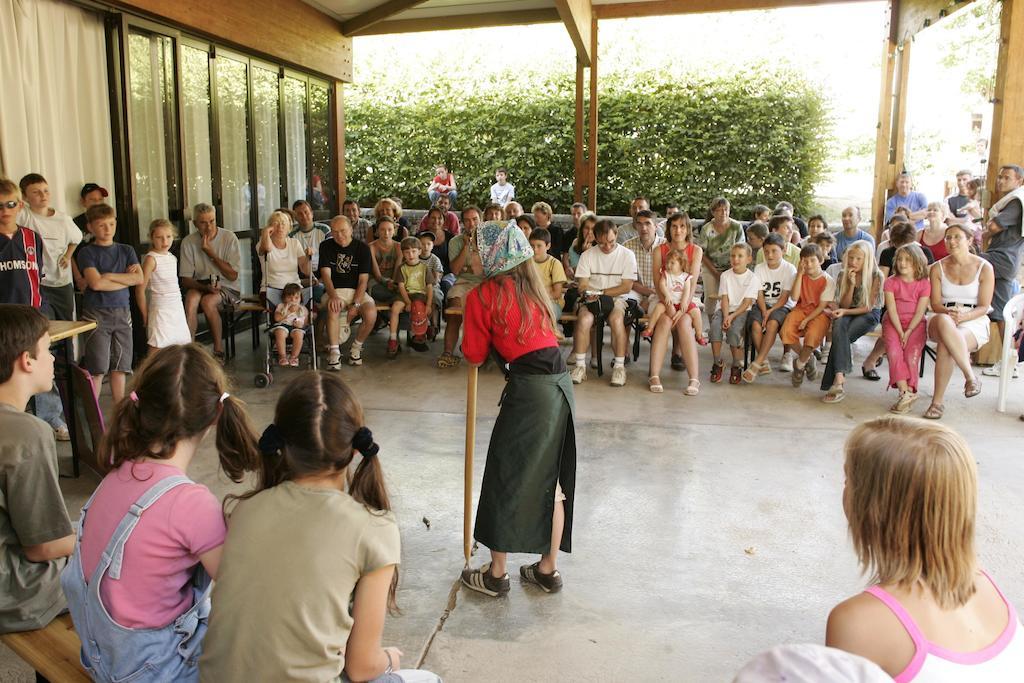 Vvf Les Cevennes Hotel Bedoues ภายนอก รูปภาพ