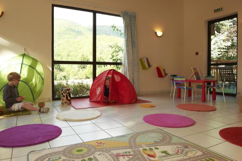 Vvf Les Cevennes Hotel Bedoues ภายนอก รูปภาพ